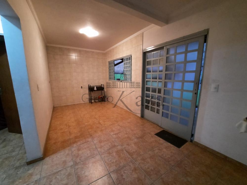Foto 9 de Casa Sobrado em Jardim Uirá, São José dos Campos - imagem 9