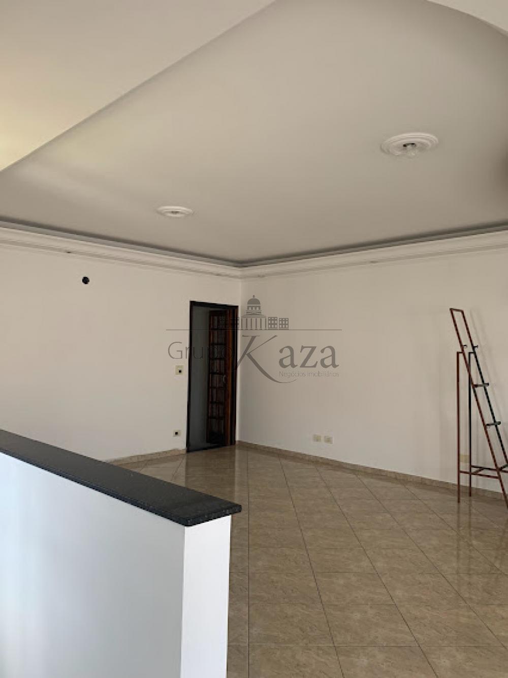 Foto 1 de Casa Comercial Residencial em Jardim Terras do Sul, São José dos Campos - imagem 1 Foto 1 de Casa Comercial Residencial em Jardim Terras do Sul, São José dos Campos - imagem 1