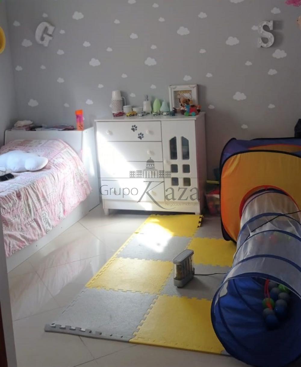 Foto 6 de Casa Sobrado em Jardim das Oliveiras, Jacareí - imagem 6