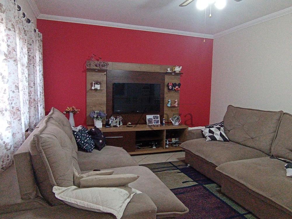 Foto 2 de Casa Térrea em Chácaras Santa Maria, Jacareí - imagem 2 Foto 2 de Casa Térrea em Chácaras Santa Maria, Jacareí - imagem 2