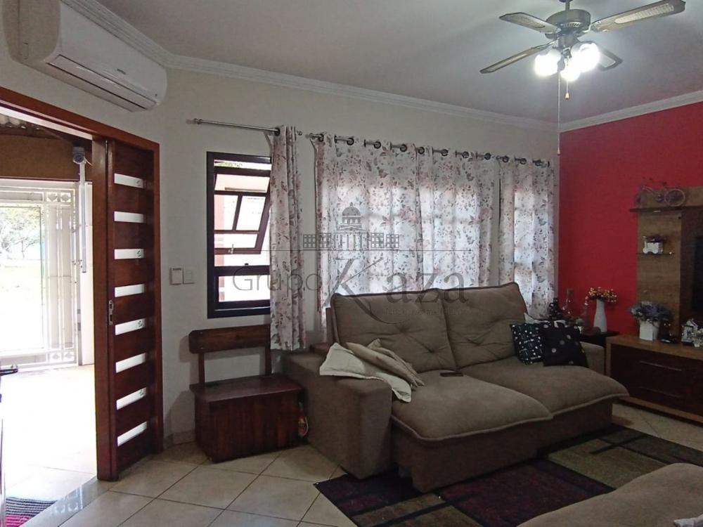 Foto 3 de Casa Térrea em Chácaras Santa Maria, Jacareí - imagem 3 Foto 3 de Casa Térrea em Chácaras Santa Maria, Jacareí - imagem 3