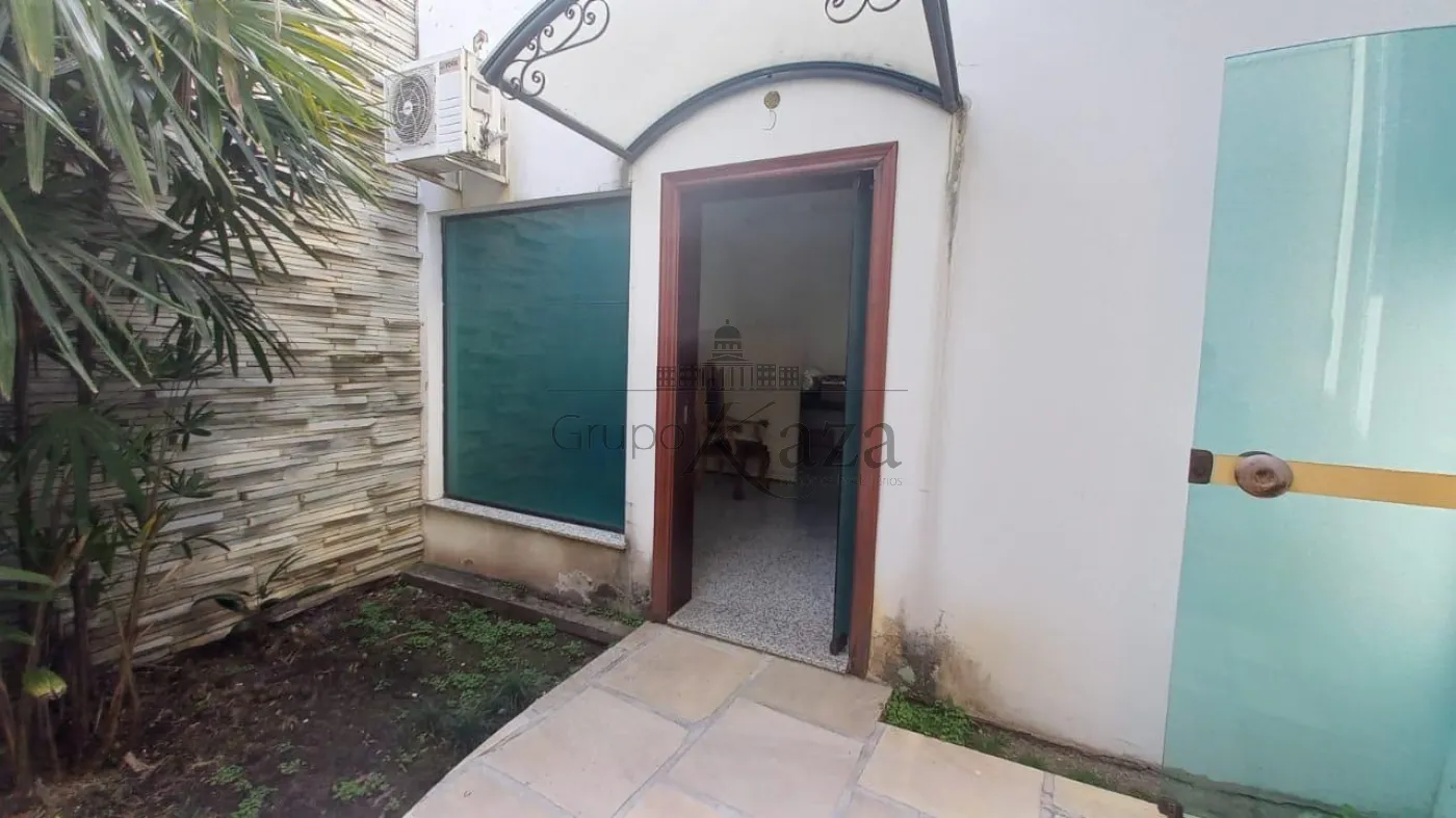 Foto 1 de Comercial Prédio em Centro, Jacareí - imagem 1 Foto 1 de Comercial Prédio em Centro, Jacareí - imagem 1