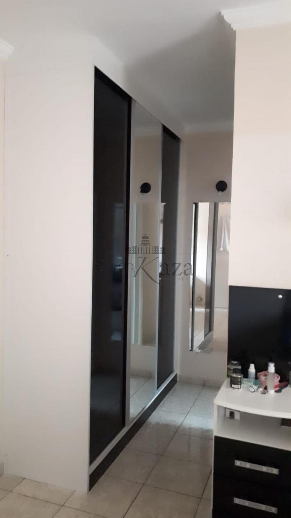 Foto 16 de Casa Padrão em Jardim Terras do Sul, São José dos Campos - imagem 16