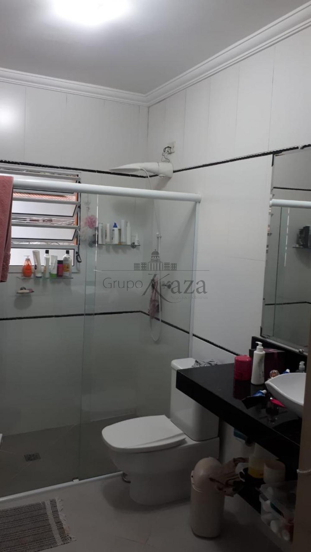 Foto 9 de Casa Padrão em Jardim Terras do Sul, São José dos Campos - imagem 9