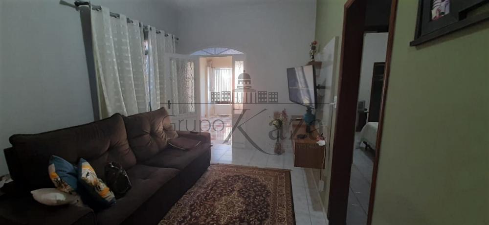 Foto 1 de Casa Térrea em Jardim das Oliveiras, Jacareí - imagem 1 Foto 1 de Casa Térrea em Jardim das Oliveiras, Jacareí - imagem 1