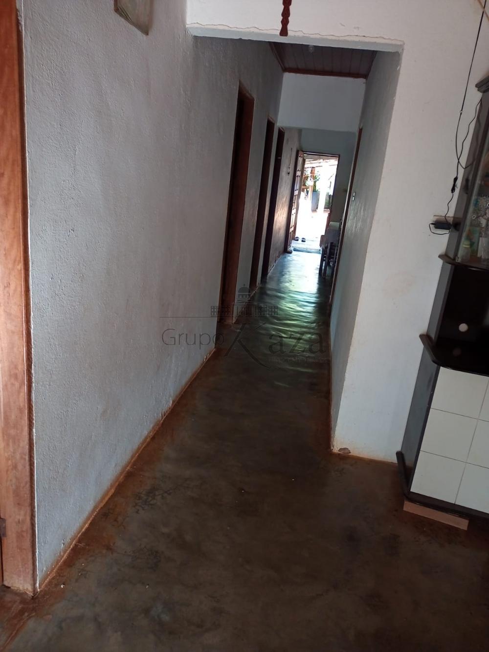 Foto 1 de Rural Chácara em Goiabeira, Paraibuna - imagem 1 Foto 1 de Rural Chácara em Goiabeira, Paraibuna - imagem 1