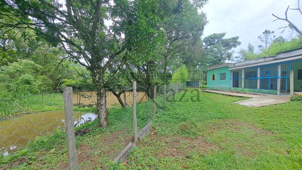 Foto 16 de Casa Padrão em Bom Retiro, São José dos Campos - imagem 16