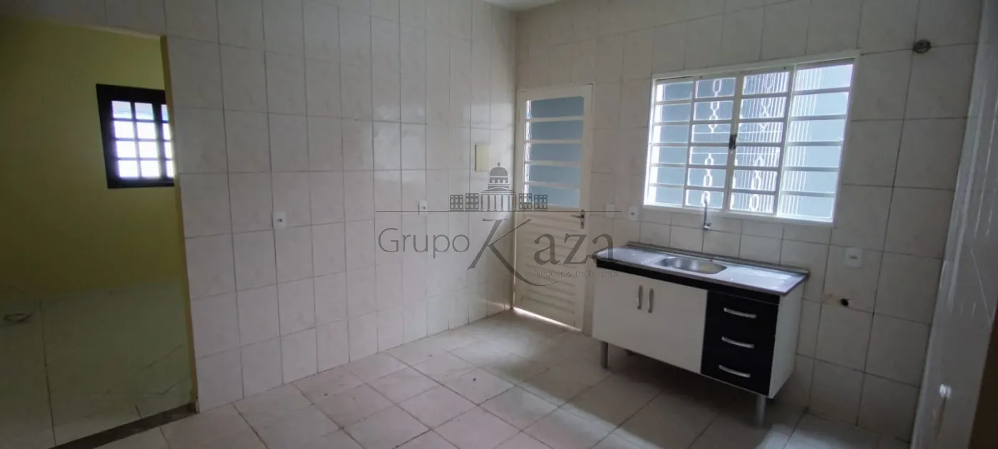 Foto 3 de Casa Padrão em Jardim Santo Onofre, São José dos Campos - imagem 3 Foto 3 de Casa Padrão em Jardim Santo Onofre, São José dos Campos - imagem 3