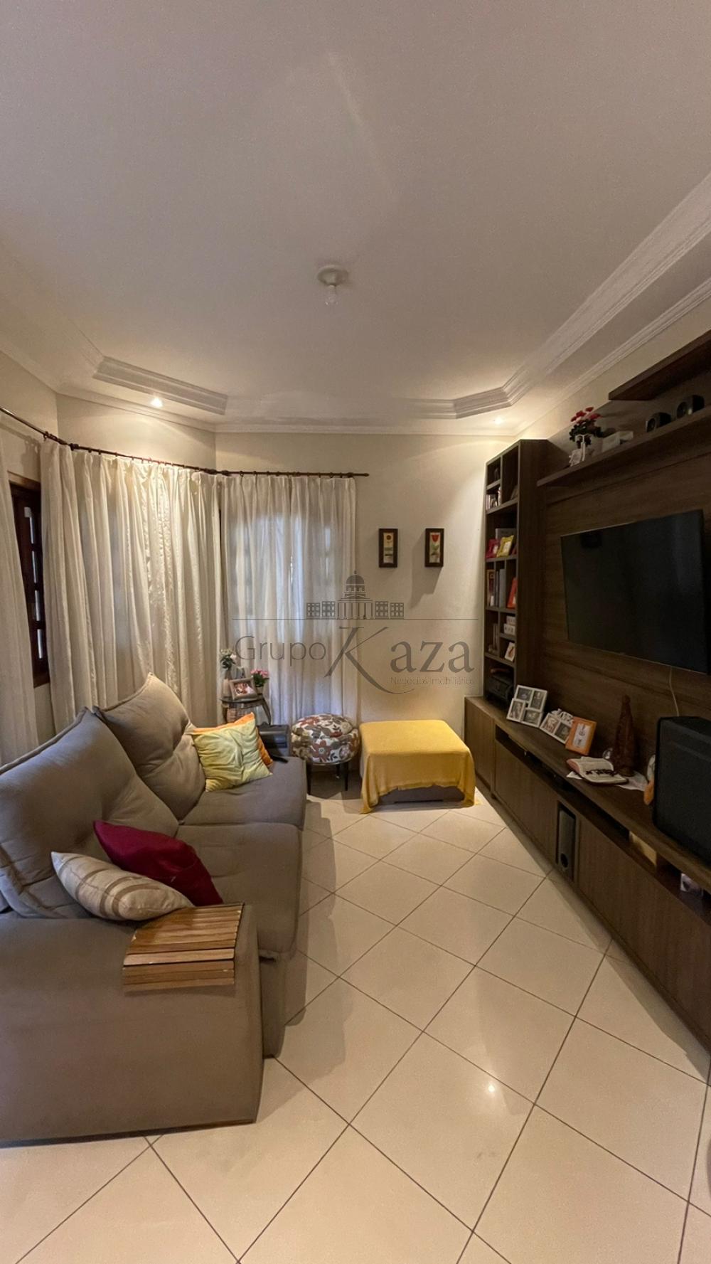 Foto 1 de Casa Sobrado em Parque Residencial Flamboyant, São José dos Campos - imagem 1 Foto 1 de Casa Sobrado em Parque Residencial Flamboyant, São José dos Campos - imagem 1