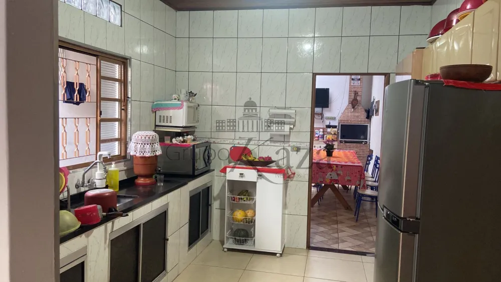 Foto 2 de Casa Sobrado em Parque Meia Lua, Jacareí - imagem 2 Foto 2 de Casa Sobrado em Parque Meia Lua, Jacareí - imagem 2