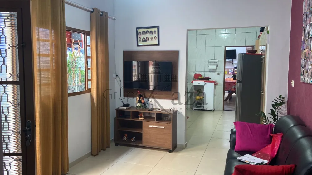 Foto 1 de Casa Sobrado em Parque Meia Lua, Jacareí - imagem 1 Foto 1 de Casa Sobrado em Parque Meia Lua, Jacareí - imagem 1