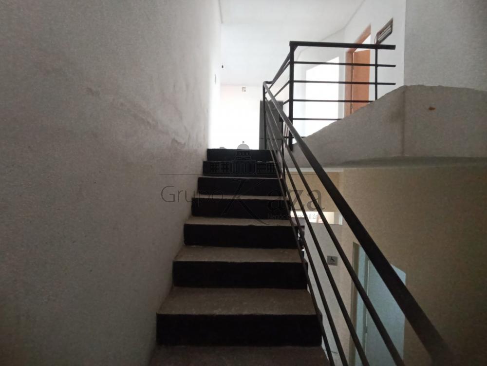 Foto 3 de Casa Comercial Residencial em Jardim Santa Maria, Jacareí - imagem 3 Foto 3 de Casa Comercial Residencial em Jardim Santa Maria, Jacareí - imagem 3