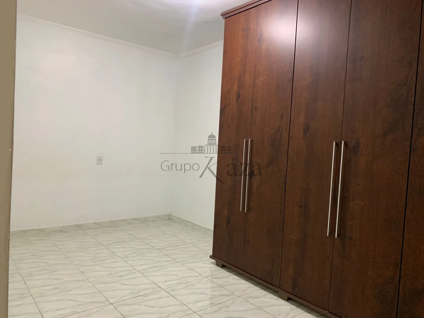 Foto 14 de Casa Padrão em Jardim Portugal, São José dos Campos - imagem 14