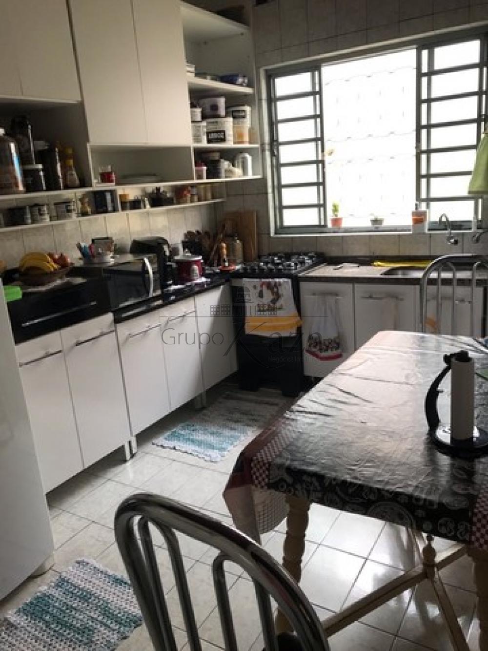 Foto 2 de Casa Padrão em São João, Jacareí - imagem 2 Foto 2 de Casa Padrão em São João, Jacareí - imagem 2