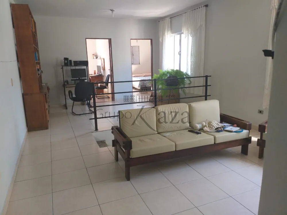 Foto 2 de Casa Sobrado em Residencial União, São José dos Campos - imagem 2 Foto 2 de Casa Sobrado em Residencial União, São José dos Campos - imagem 2