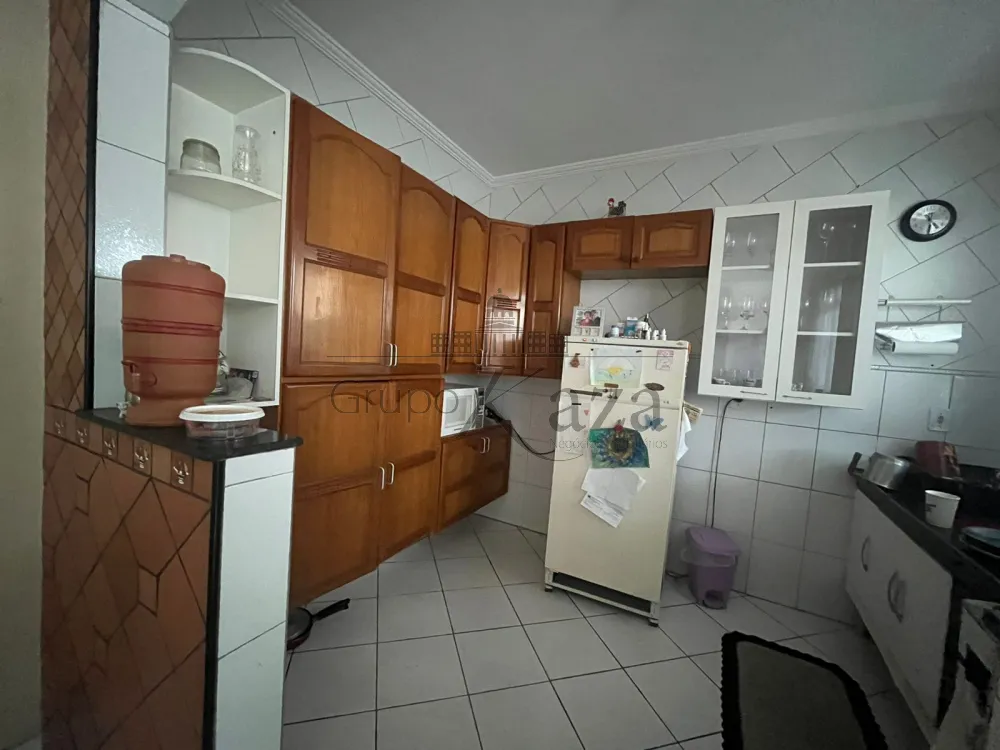 Foto 8 de Casa Comercial  Residencial em Jardim Portugal, São José dos Campos - imagem 8