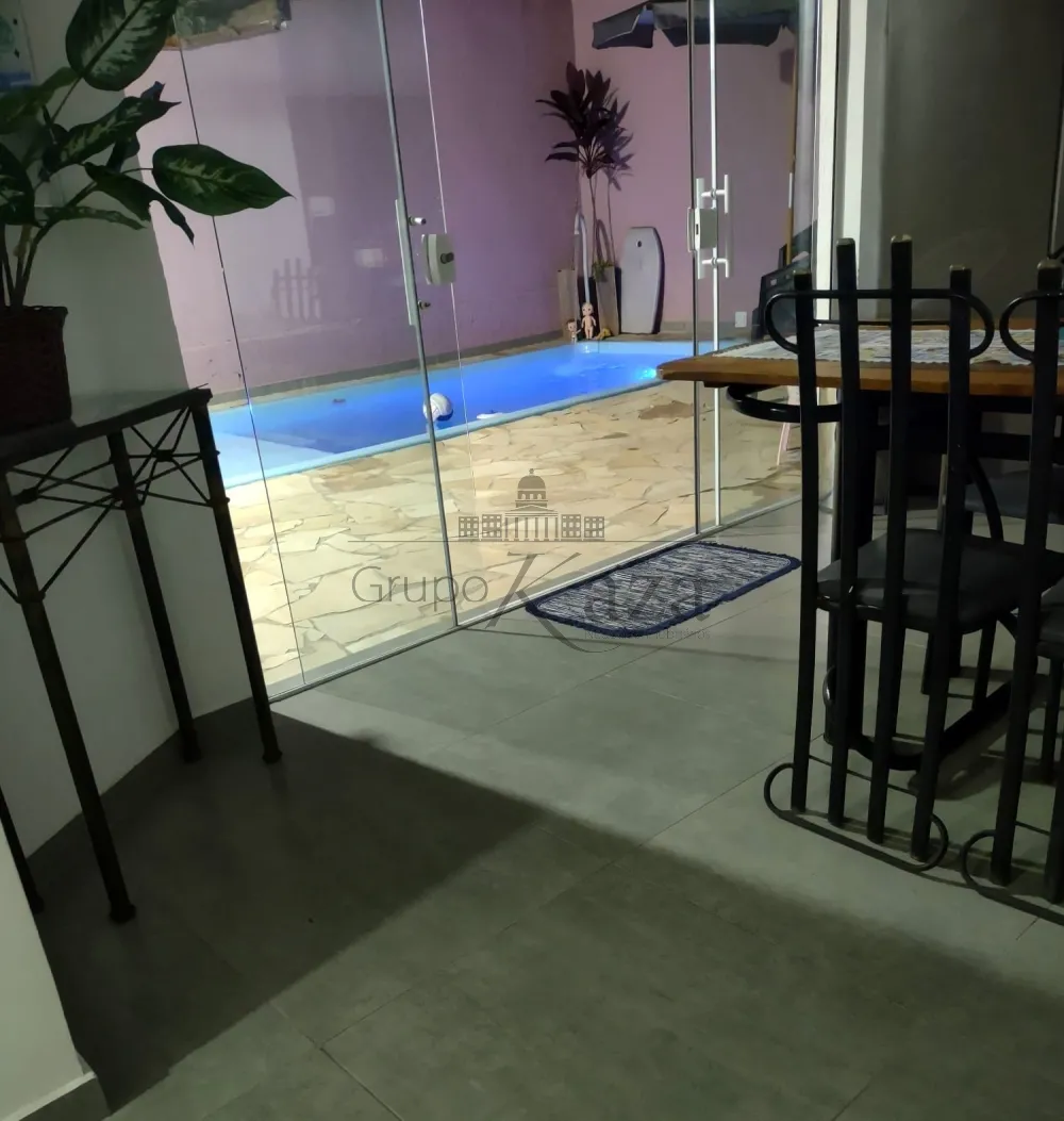Foto 22 de Casa Condomínio em Jardim das Flores, São José dos Campos - imagem 22
