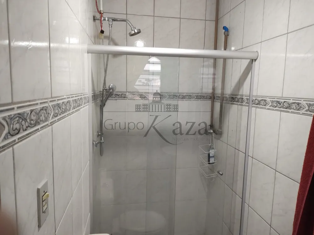 Foto 11 de Casa Padrão em Jardim Ismênia, São José dos Campos - imagem 11