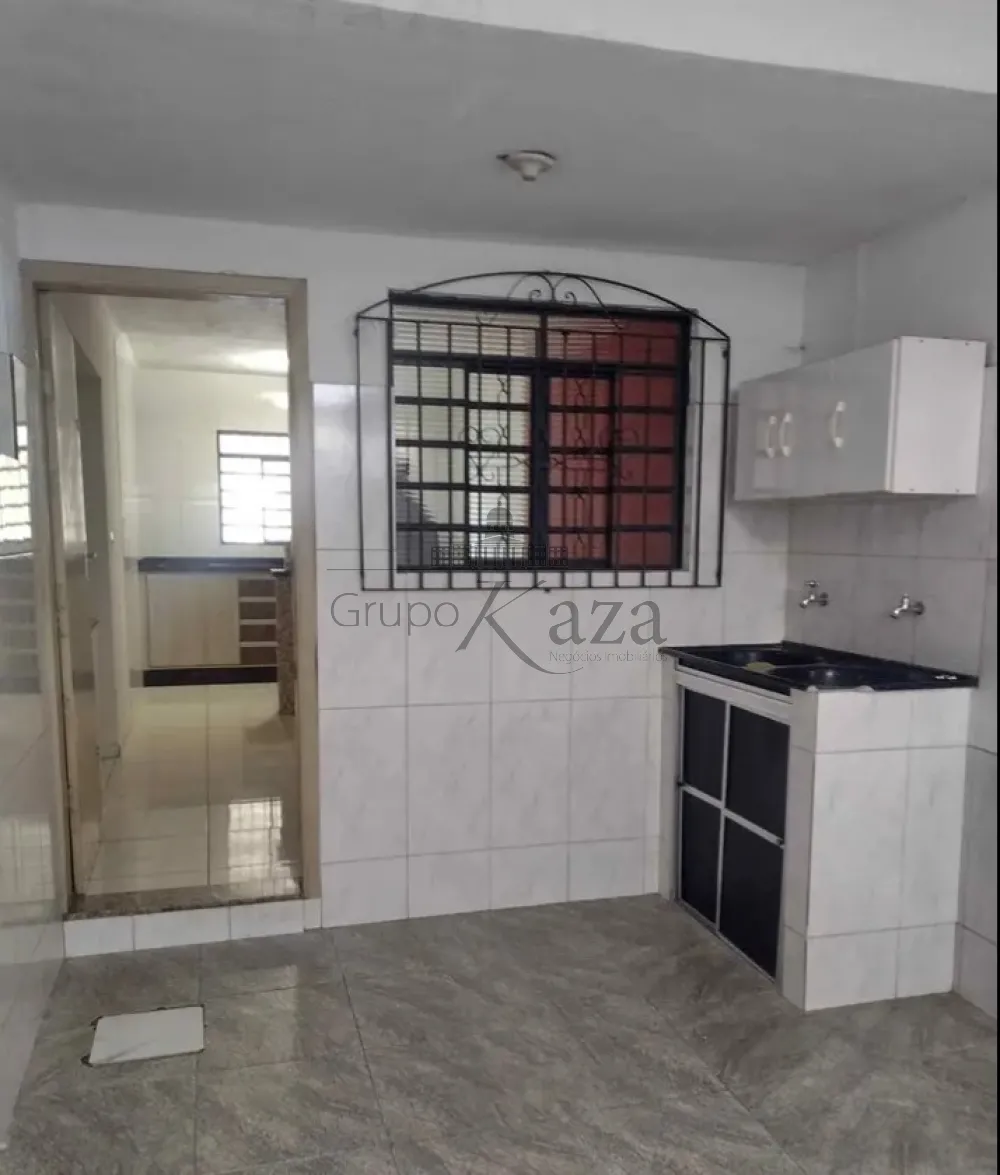 Foto 3 de Casa Comercial Residencial em Vila Santos, Caçapava - imagem 3 Foto 3 de Casa Comercial Residencial em Vila Santos, Caçapava - imagem 3