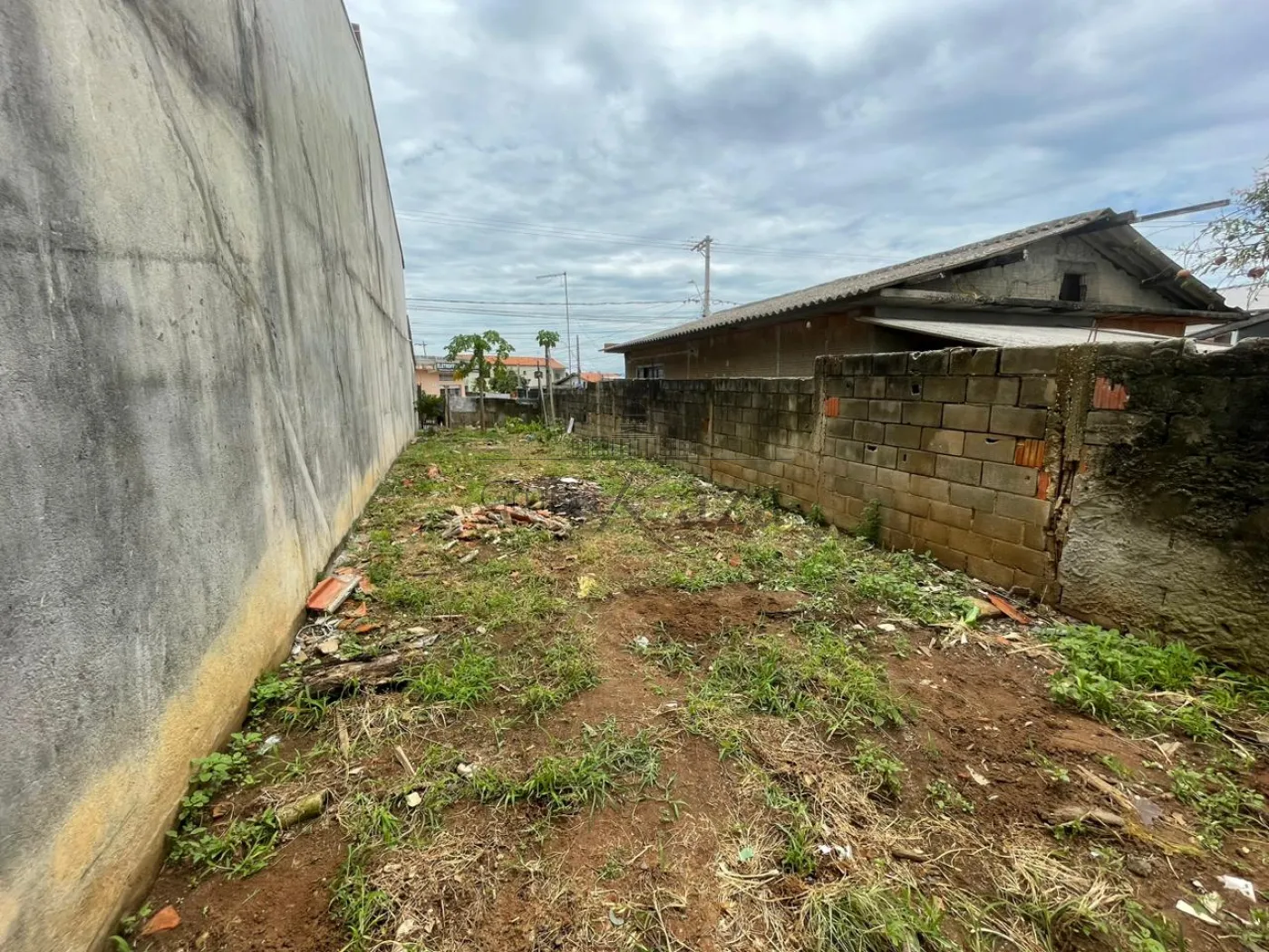 Foto 1 de Terreno Padrão em Jardim Santa Inês I, São José dos Campos - imagem 1 Foto 1 de Terreno Padrão em Jardim Santa Inês I, São José dos Campos - imagem 1