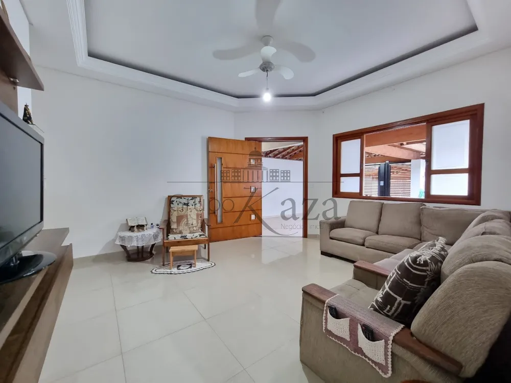 Foto 2 de Casa Comercial Residencial em Parque Industrial, São José dos Campos - imagem 2 Foto 2 de Casa Comercial Residencial em Parque Industrial, São José dos Campos - imagem 2