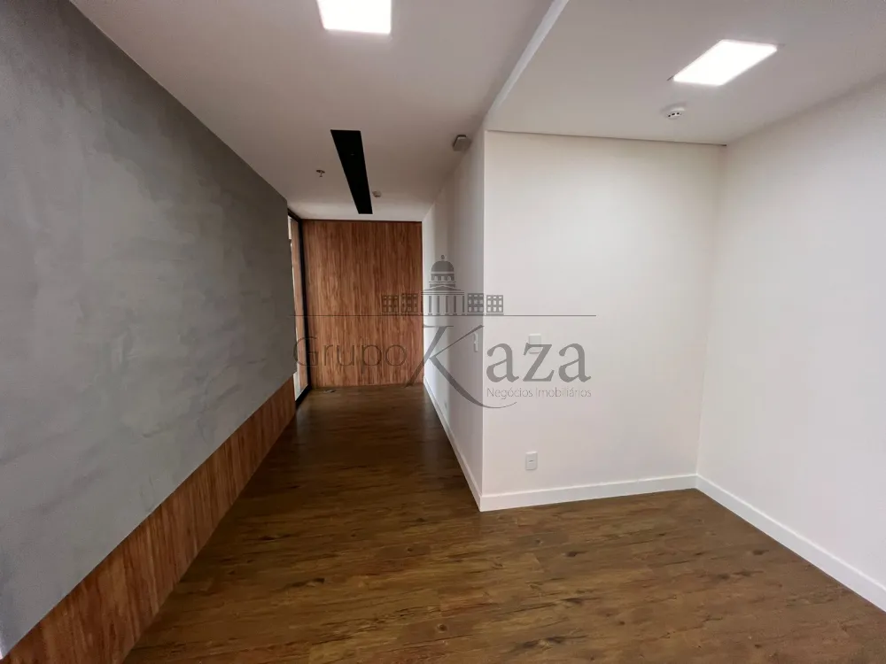 Foto 11 de Comercial Sala Condomínio em Jardim Alvorada, São José dos Campos - imagem 11