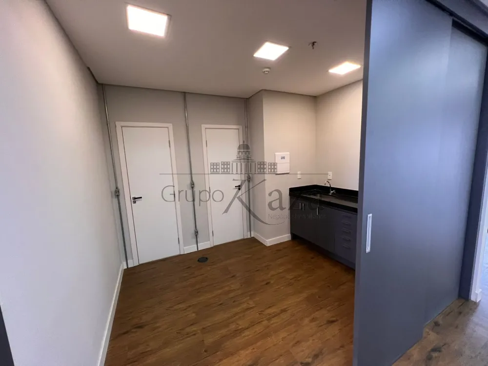 Foto 13 de Comercial Sala Condomínio em Jardim Alvorada, São José dos Campos - imagem 13
