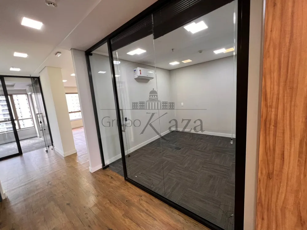 Foto 7 de Comercial Sala Condomínio em Jardim Alvorada, São José dos Campos - imagem 7