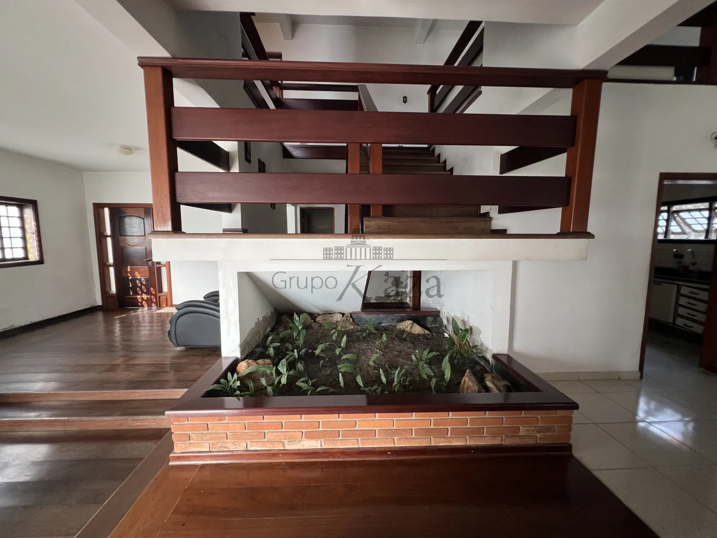 Foto 3 de Casa Sobrado em Jardim Santa Maria, Jacareí - imagem 3 Foto 3 de Casa Sobrado em Jardim Santa Maria, Jacareí - imagem 3