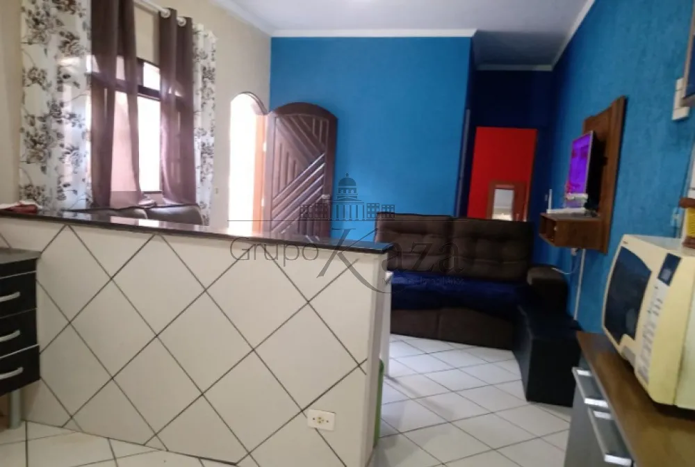 Foto 2 de Casa Padrão em Parque Imperial, Jacareí - imagem 2 Foto 2 de Casa Padrão em Parque Imperial, Jacareí - imagem 2