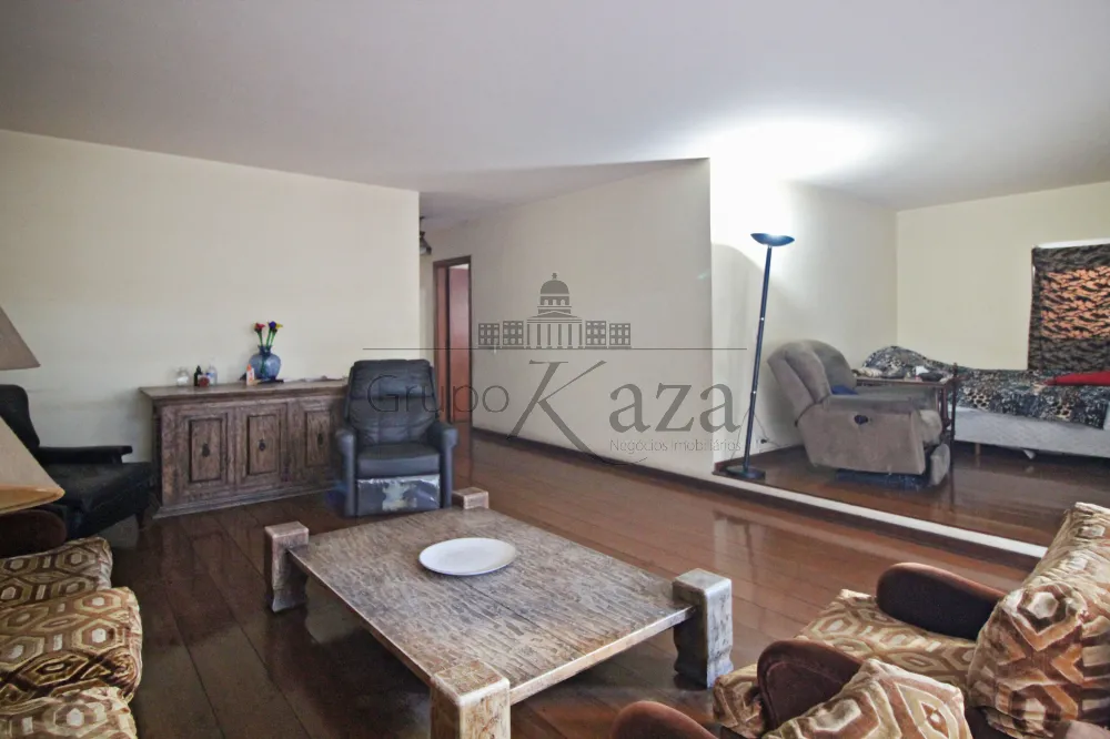 Foto 2 de Casa Padrão em Ibirapuera, São Paulo - imagem 2 Foto 2 de Casa Padrão em Ibirapuera, São Paulo - imagem 2