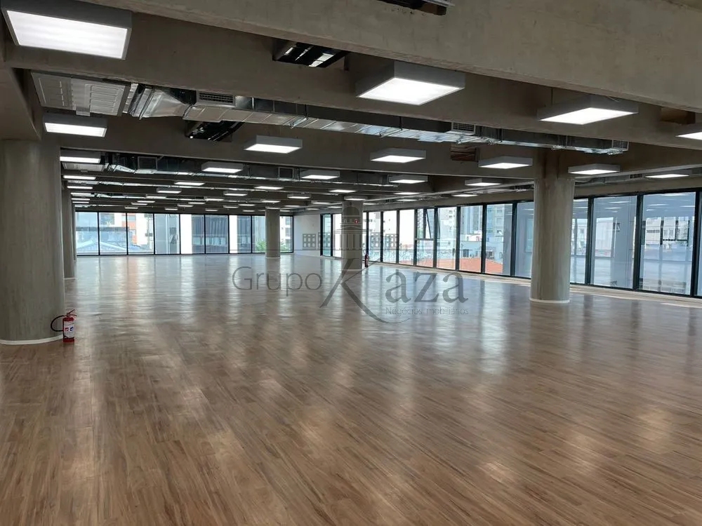 São Paulo comercial Locacao R$ 66.215,00 Condominio R$11.685,00  55 Vagas Area construida 779.00m2 - foto 1