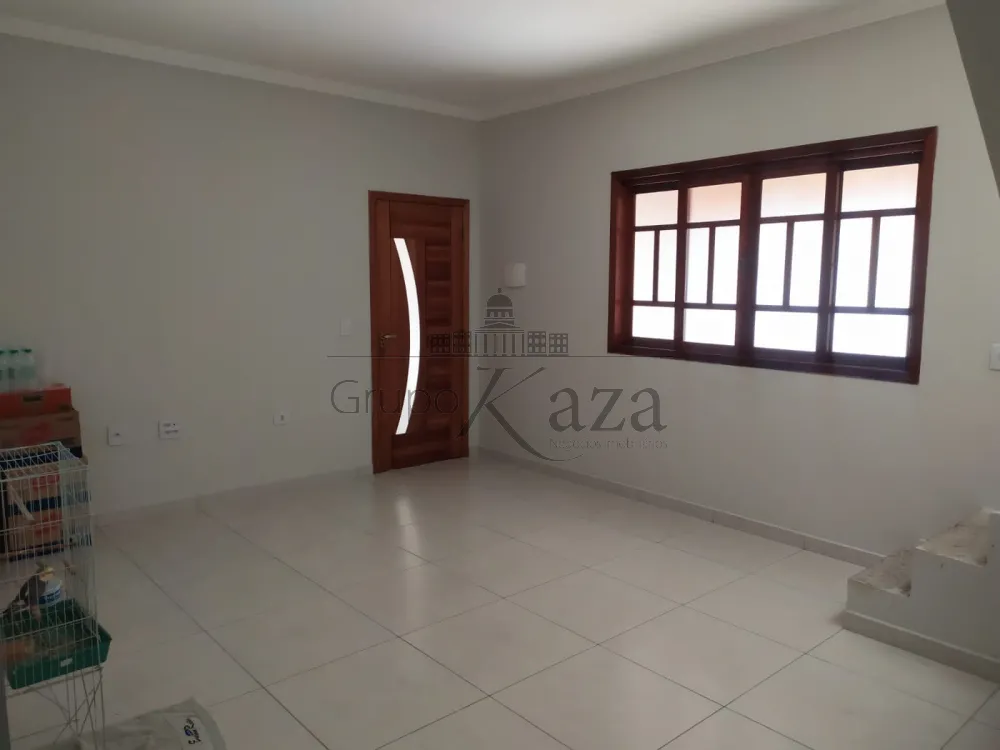 Foto 1 de Casa Sobrado em Residencial Santa Paula, Jacareí - imagem 1 Foto 1 de Casa Sobrado em Residencial Santa Paula, Jacareí - imagem 1