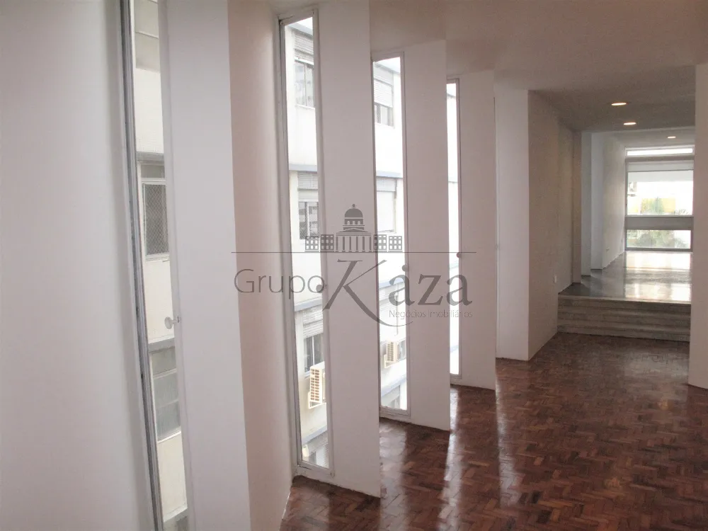Foto 3 de Apartamento Padrão em Cerqueira César, São Paulo - imagem 3 Foto 3 de Apartamento Padrão em Cerqueira César, São Paulo - imagem 3
