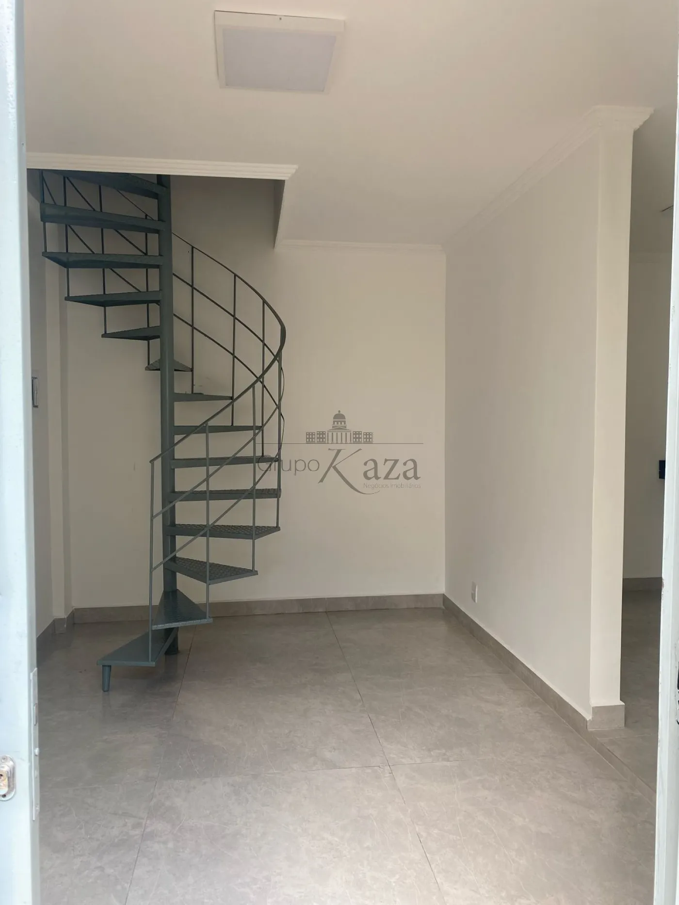 Foto 1 de Casa Edicula em Jardim Oriente, São José dos Campos - imagem 1 Foto 1 de Casa Edicula em Jardim Oriente, São José dos Campos - imagem 1