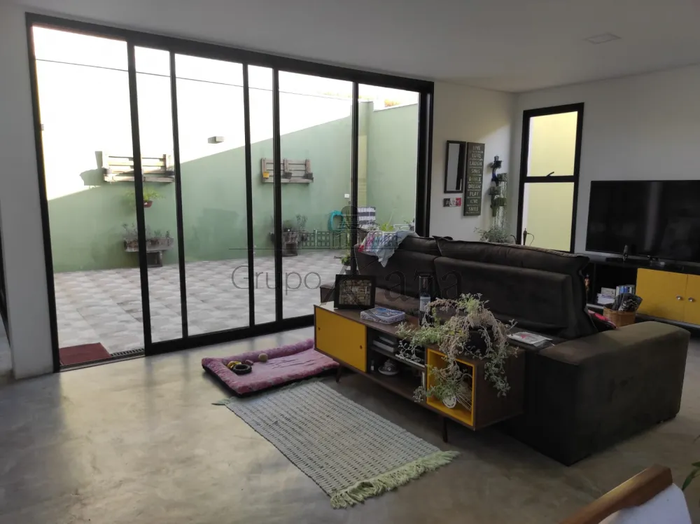 Foto 3 de Casa Condomínio em Condomínio Residencial Mantiqueira, São José dos Campos - imagem 3 Foto 3 de Casa Condomínio em Condomínio Residencial Mantiqueira, São José dos Campos - imagem 3