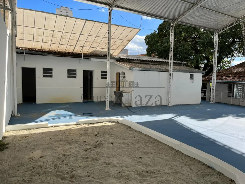 Foto 3 de Casa Comercial Residencial em Centro, Jacareí - imagem 3 Foto 3 de Casa Comercial Residencial em Centro, Jacareí - imagem 3