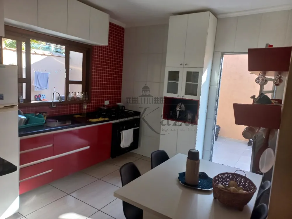 Foto 2 de Casa Padrão em Campos de São José, São José dos Campos - imagem 2 Foto 2 de Casa Padrão em Campos de São José, São José dos Campos - imagem 2