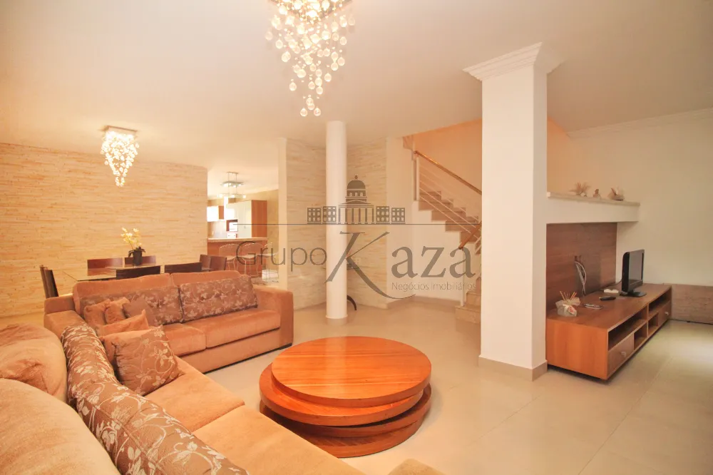 Foto 1 de Casa Padrão em Chácara Inglesa, São Paulo - imagem 1 Foto 1 de Casa Padrão em Chácara Inglesa, São Paulo - imagem 1