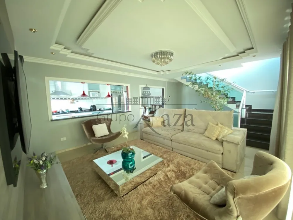 Foto 4 de Casa Comercial  Residencial em Jardim Uirá, São José dos Campos - imagem 4