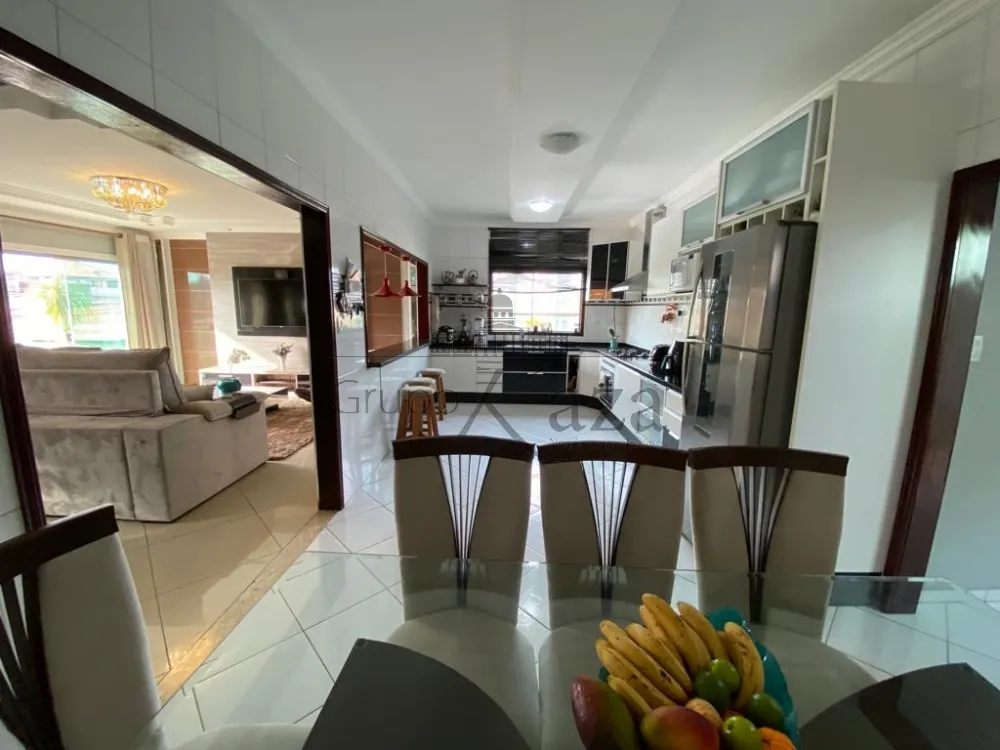 Foto 8 de Casa Comercial  Residencial em Jardim Uirá, São José dos Campos - imagem 8