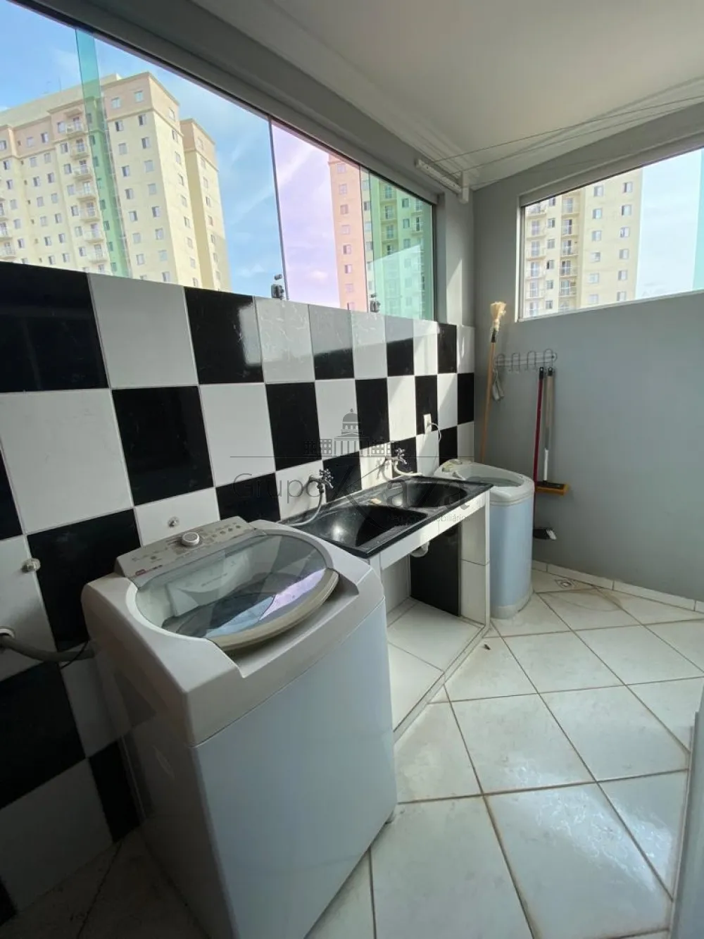 Foto 14 de Casa Comercial  Residencial em Jardim Uirá, São José dos Campos - imagem 14