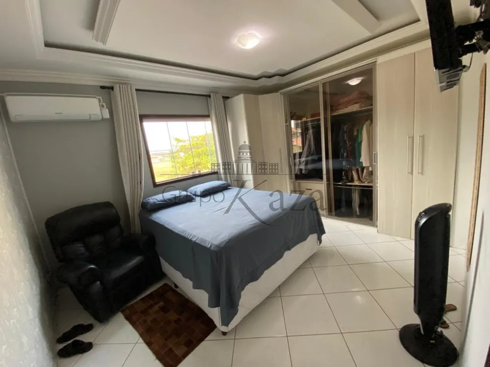 Foto 23 de Casa Comercial  Residencial em Jardim Uirá, São José dos Campos - imagem 23