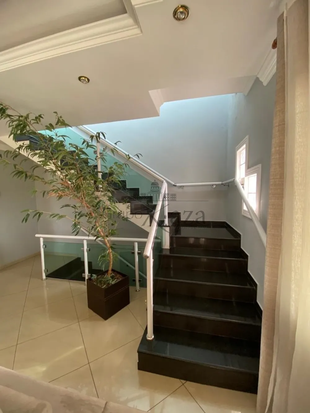 Foto 5 de Casa Comercial  Residencial em Jardim Uirá, São José dos Campos - imagem 5