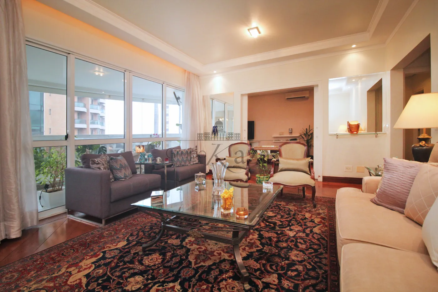 Foto 1 de Apartamento Padrão em Ibirapuera, São Paulo - imagem 1 Foto 1 de Apartamento Padrão em Ibirapuera, São Paulo - imagem 1