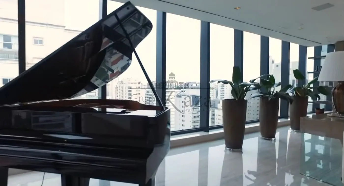 Foto 1 de Apartamento Cobertura Duplex em Moema, São Paulo - imagem 1 Foto 1 de Apartamento Cobertura Duplex em Moema, São Paulo - imagem 1