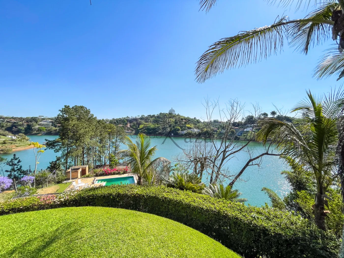 Foto 1 de Casa Condomínio em Chácaras Condomínio Recanto Pássaros II, Jacareí - imagem 1 Foto 1 de Casa Condomínio em Chácaras Condomínio Recanto Pássaros II, Jacareí - imagem 1