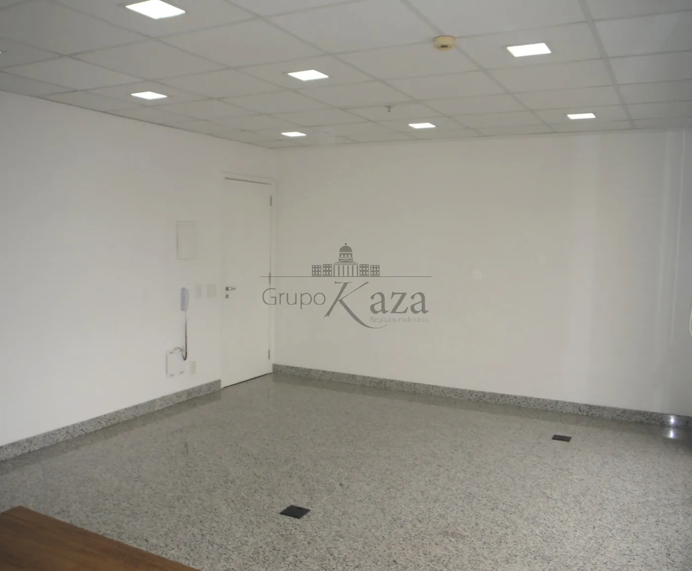 Foto 1 de Comercial Sala Condomínio em Barra Funda, São Paulo - imagem 1 Foto 1 de Comercial Sala Condomínio em Barra Funda, São Paulo - imagem 1