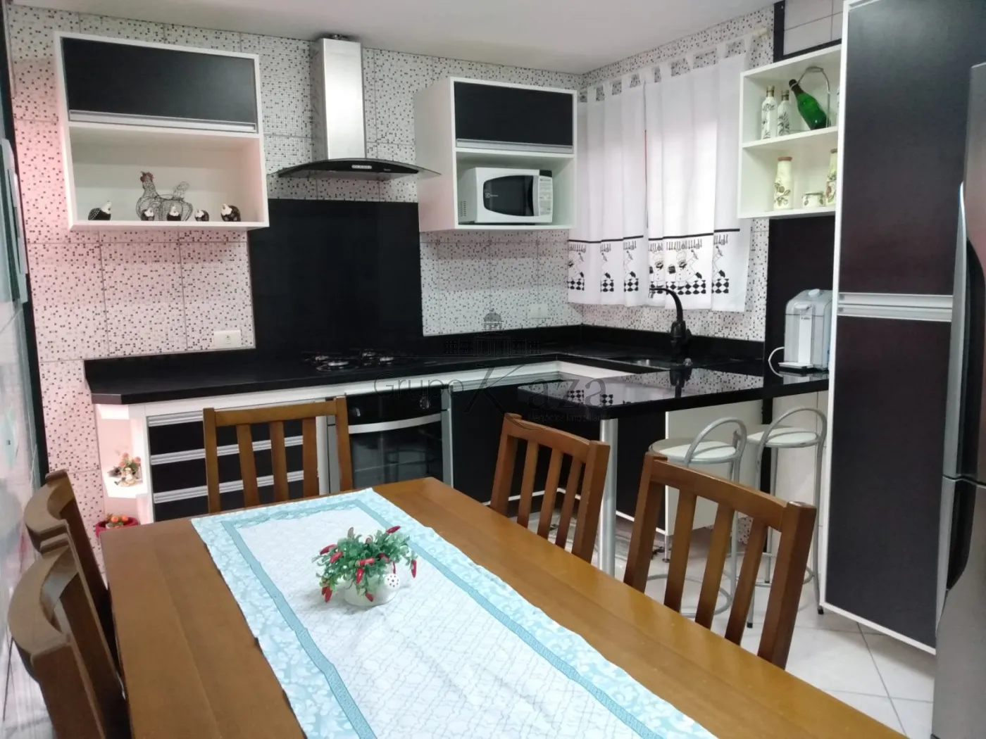 Foto 3 de Casa Padrão em Parque Interlagos, São José dos Campos - imagem 3 Foto 3 de Casa Padrão em Parque Interlagos, São José dos Campos - imagem 3