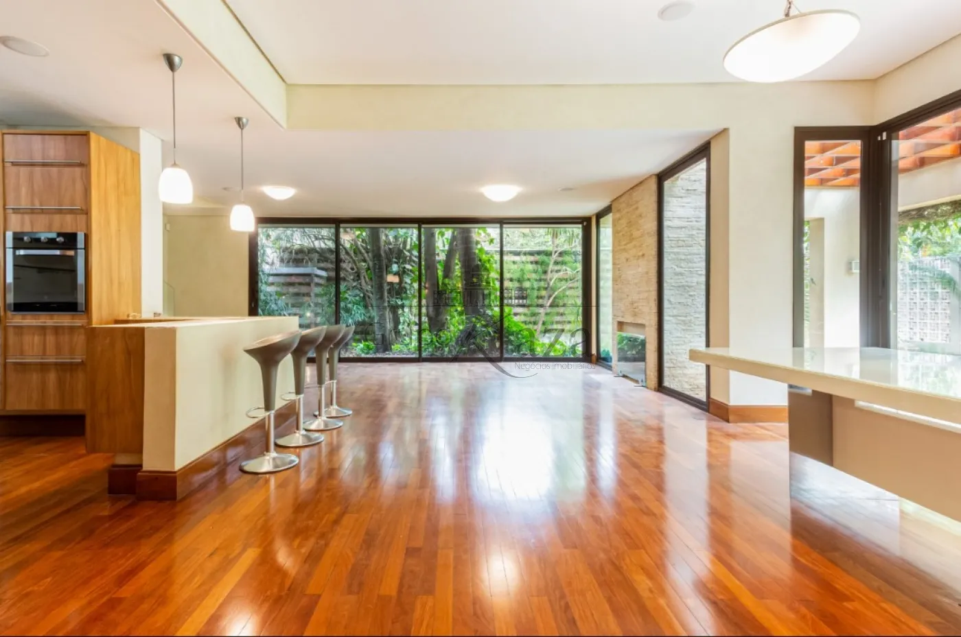 Foto 4 de Casa Sobrado em Alto de Pinheiros, São Paulo - imagem 4